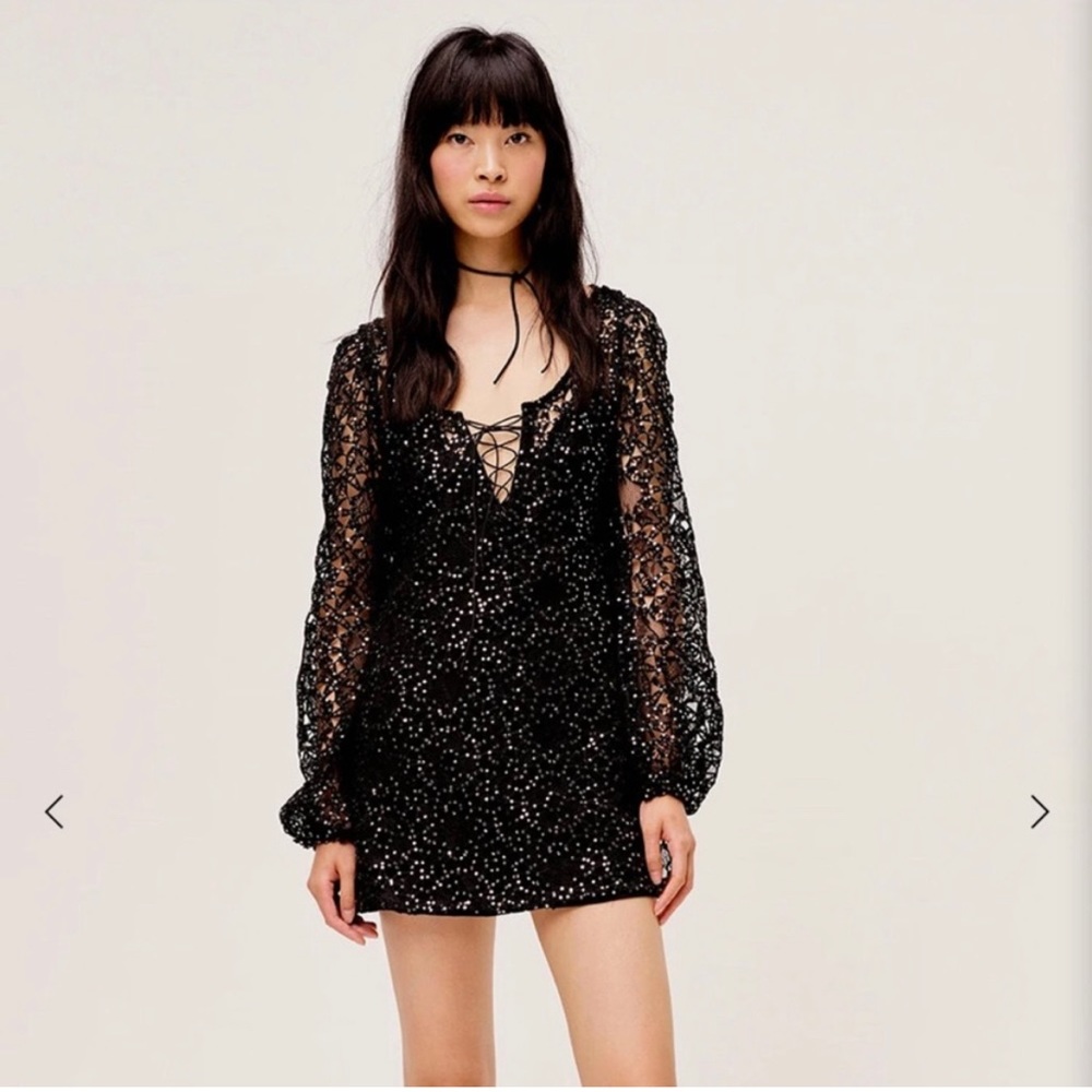 NWT For love and lemons sequin mini
